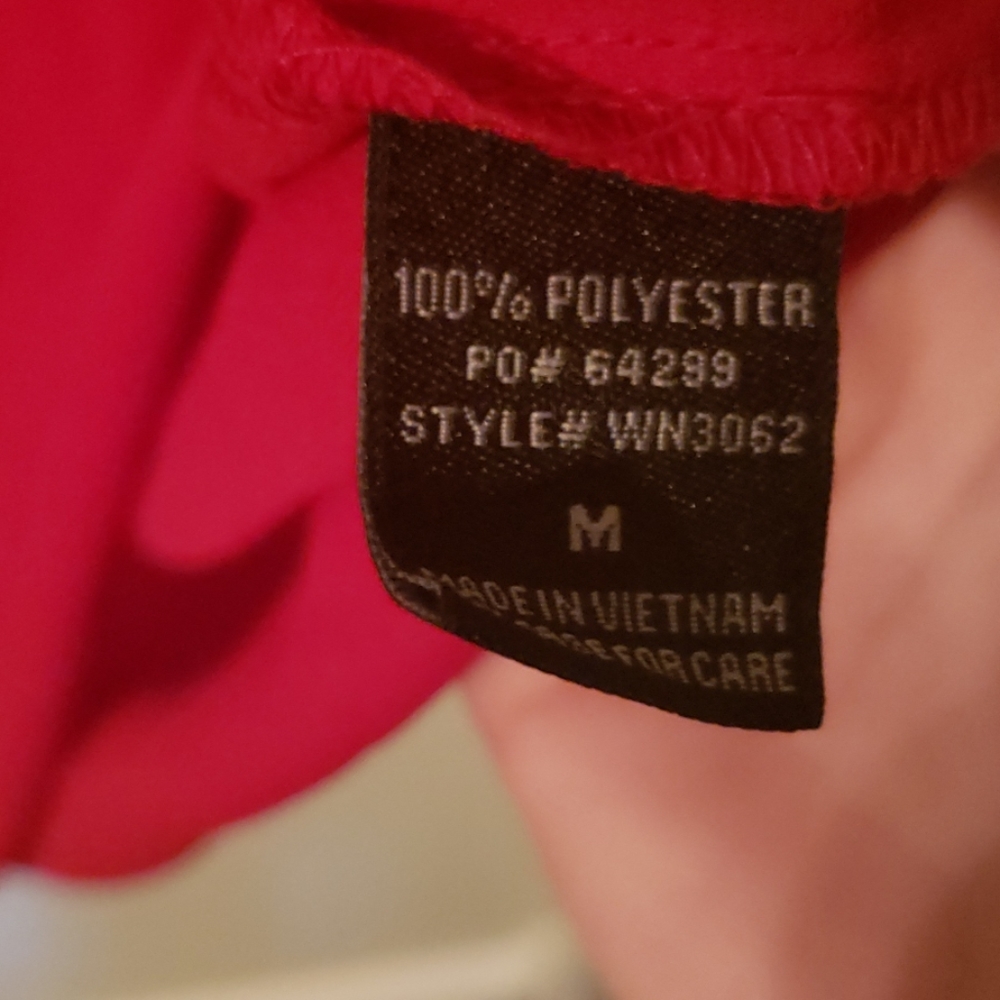 Red blouse - Picture 5 of 5